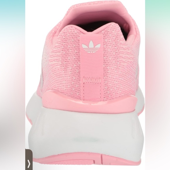NWT Adidas Swift Run 22 - Picture 4 of 4